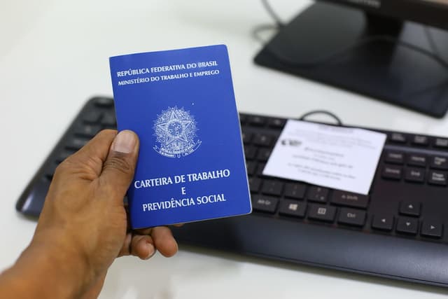 Sine Manaus disponibiliza 417 vagas de emprego em diversas áreas nesta quinta-feira